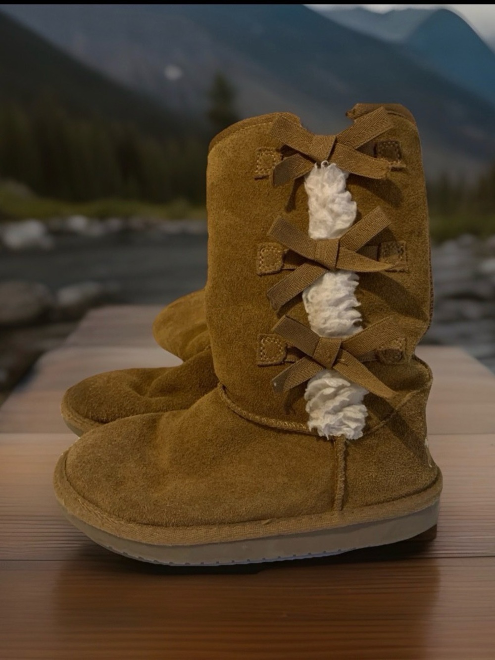Koolaburra By UGG  Brown Bow Tie On Sides 1020171 Child Size 1 Winter Boot Suede